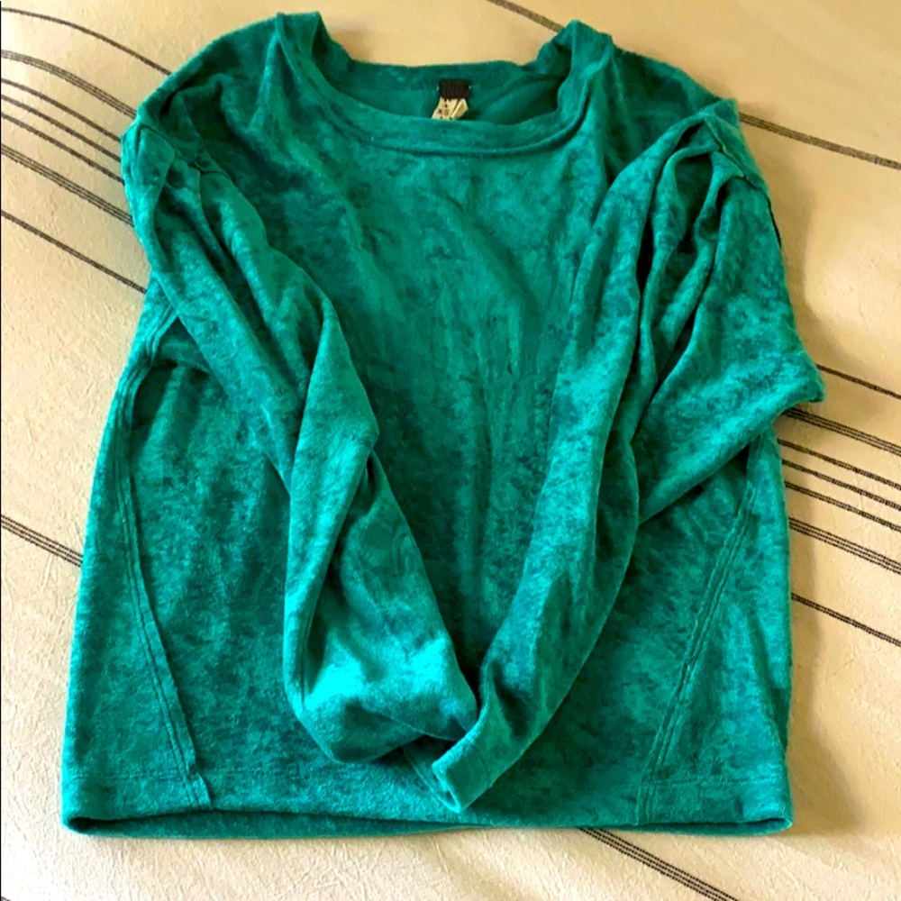 FREE PEOPLE TEAL SWEATER